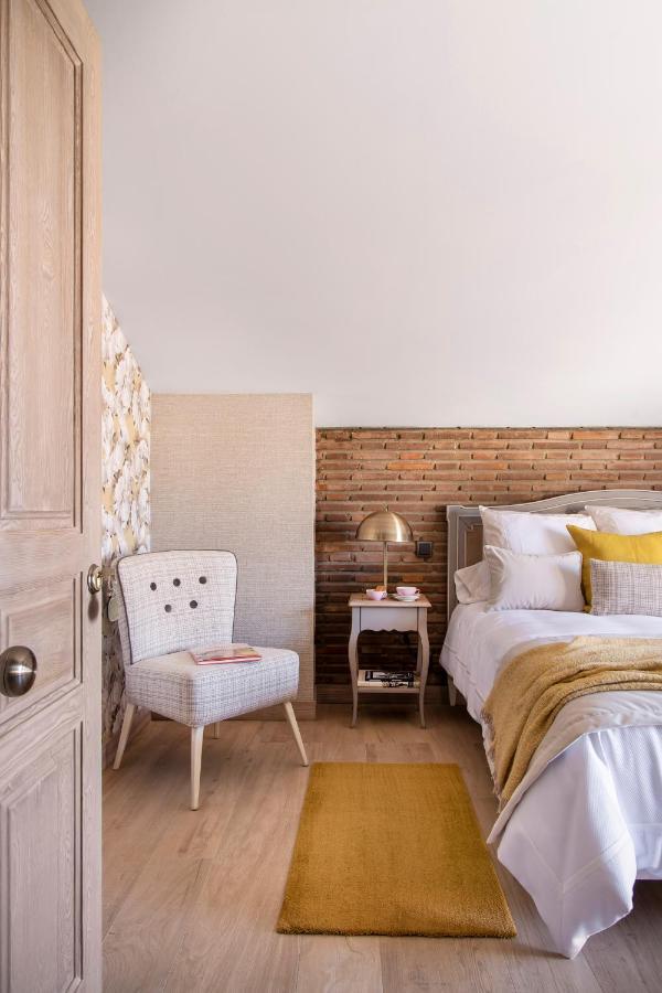 Hotel Boutique Gastronomico Los Rosales - Singular'S Hotels El Espinar Bagian luar foto